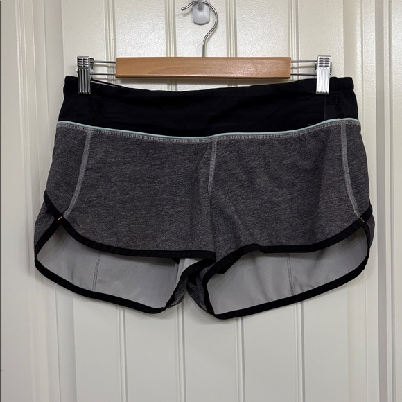 Lululemon Speed Up Shorts 2.5” - Picture 1 of 8